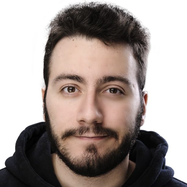 Enes Batur Kimdir?